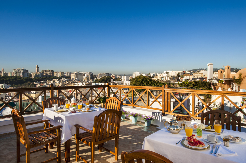 La Maison Blanche, rooftop breakfast